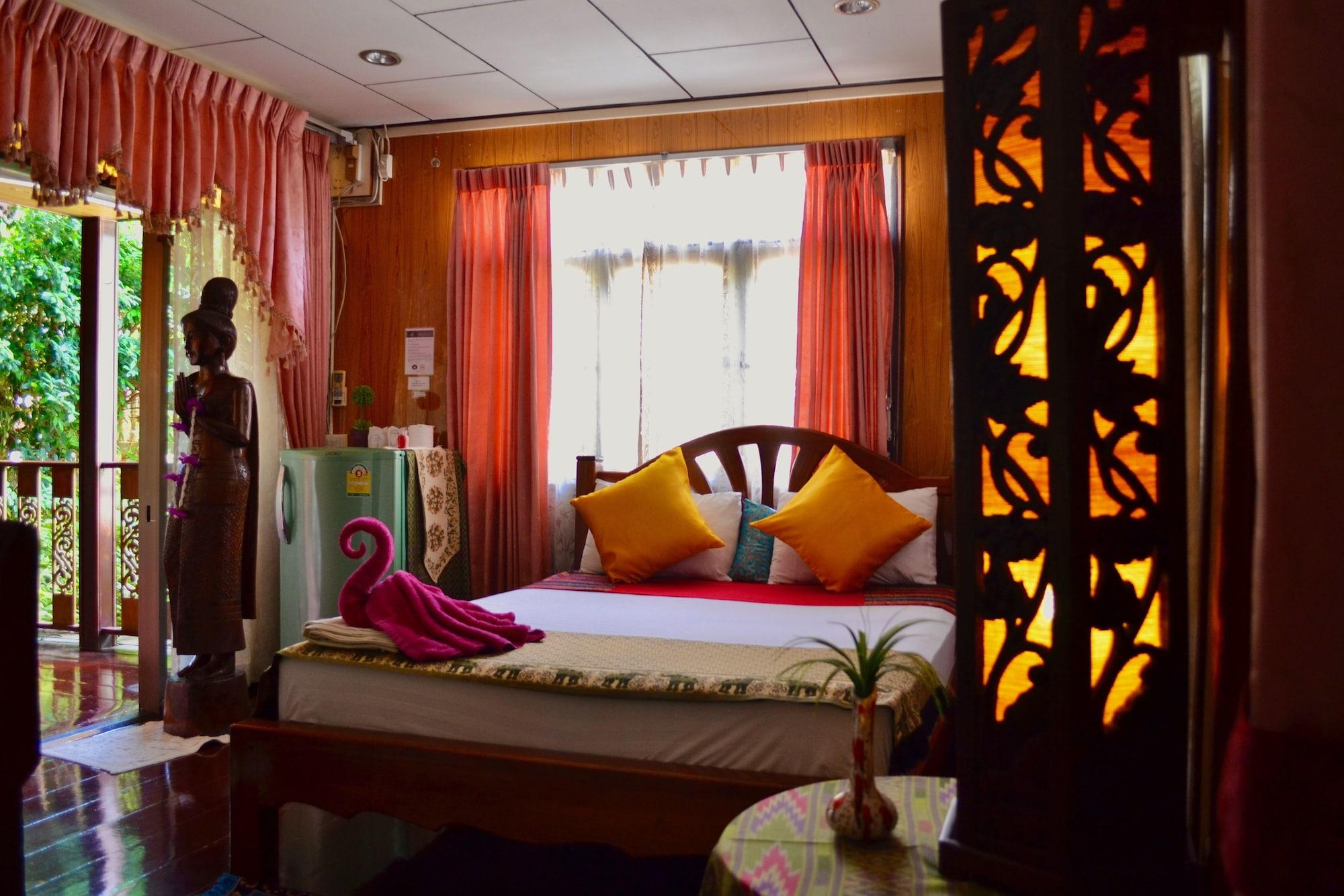 Baifern Homestay Ayutthaya Bagian luar foto