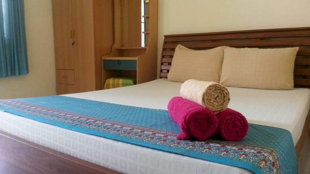 Baifern Homestay Ayutthaya Bagian luar foto