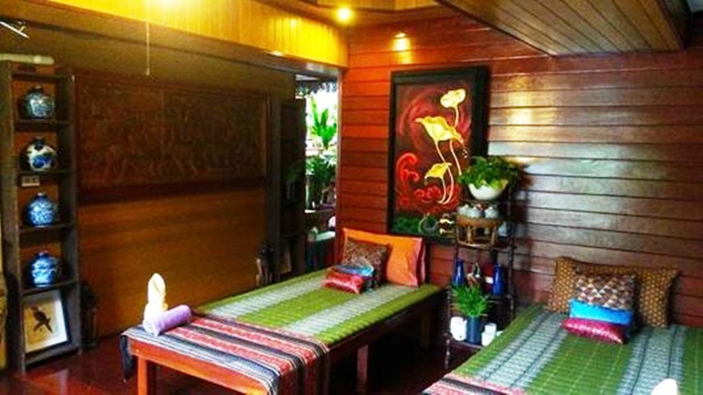 Baifern Homestay Ayutthaya Bagian luar foto