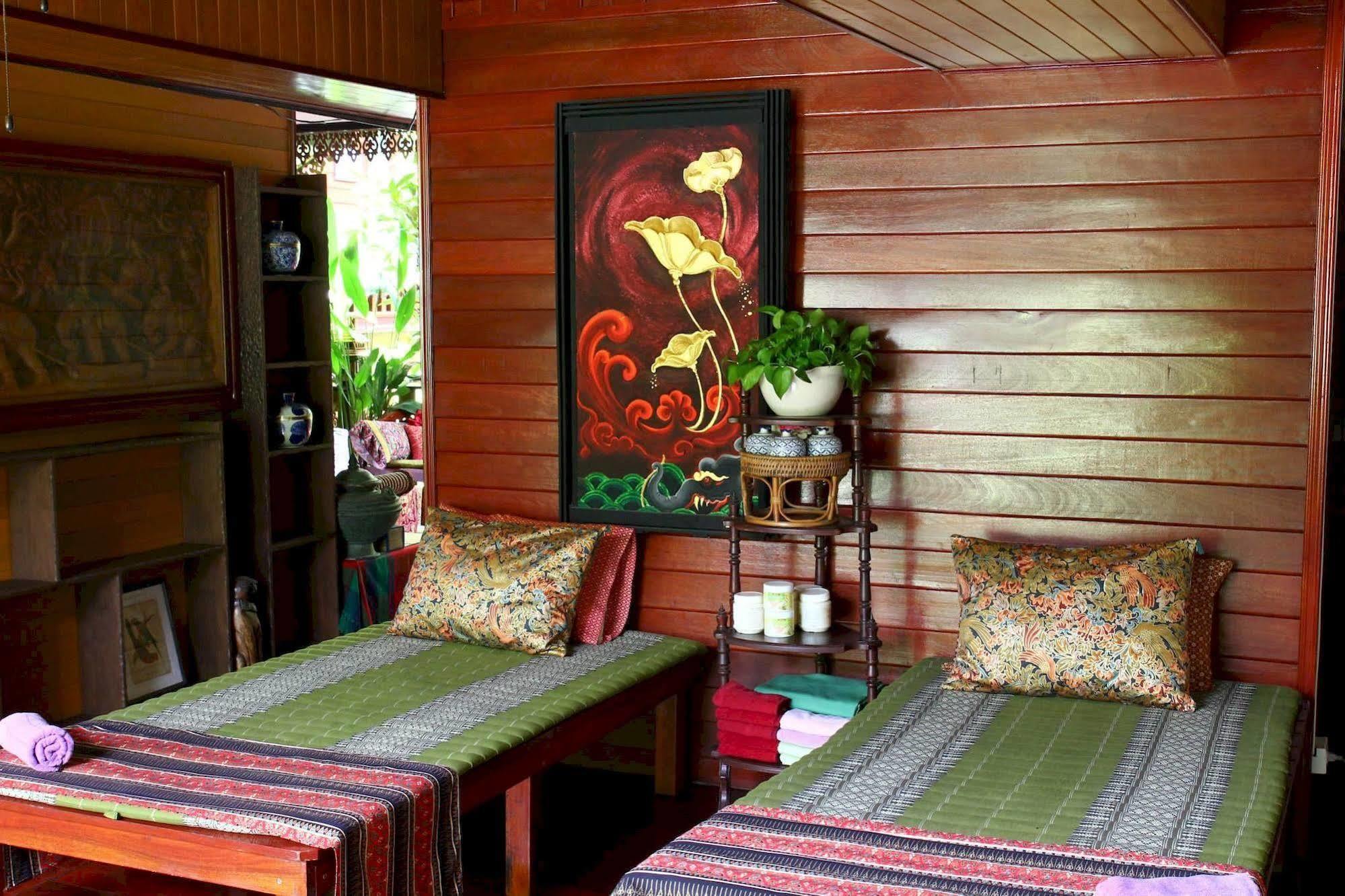 Baifern Homestay Ayutthaya Bagian luar foto